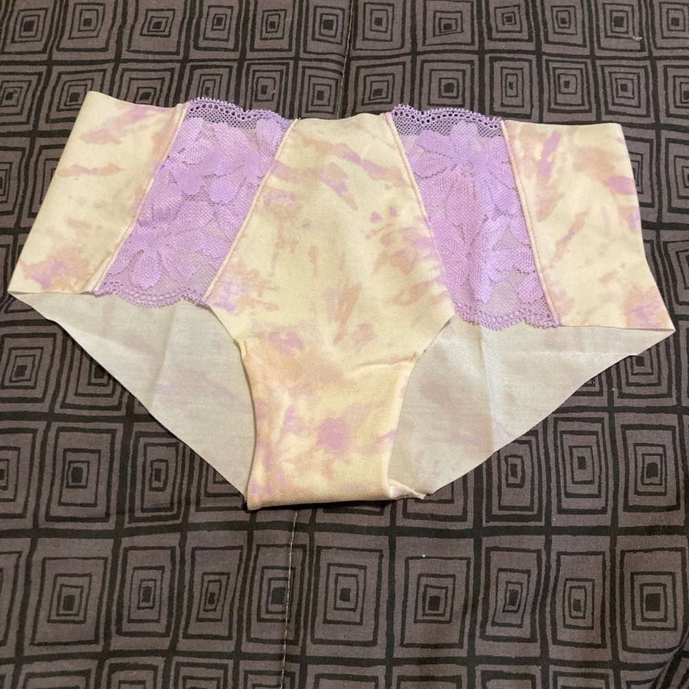 Victoria secret pink seem less hipster panties.